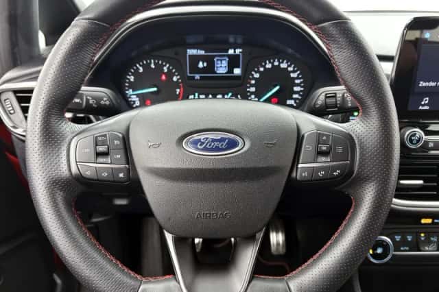Ford Fiesta (2021) thumbnail 31