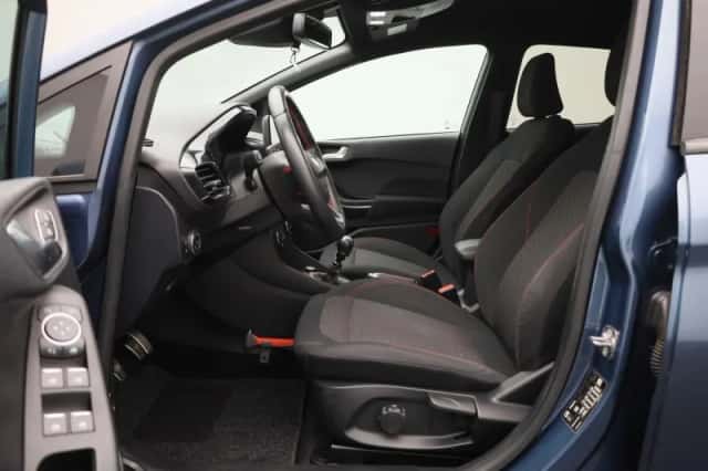 Ford Fiesta (2021) thumbnail 11