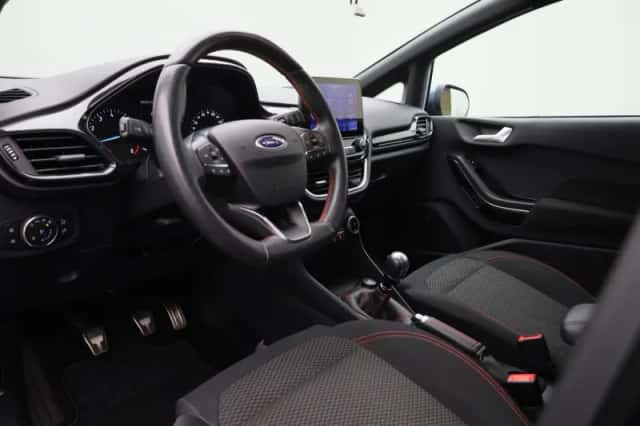 Ford Fiesta (2021) thumbnail 30