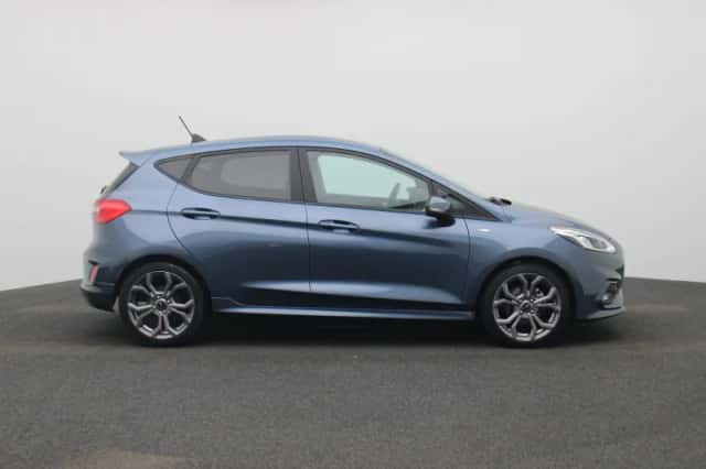 Ford Fiesta (2021) thumbnail 6