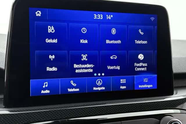 Ford Kuga (2021) thumbnail 14