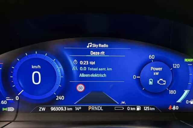 Ford Kuga (2021) thumbnail 19