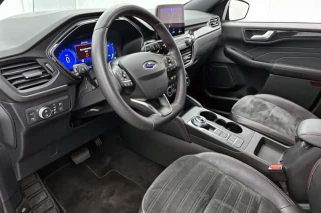 Ford Kuga (2021) thumbnail 20