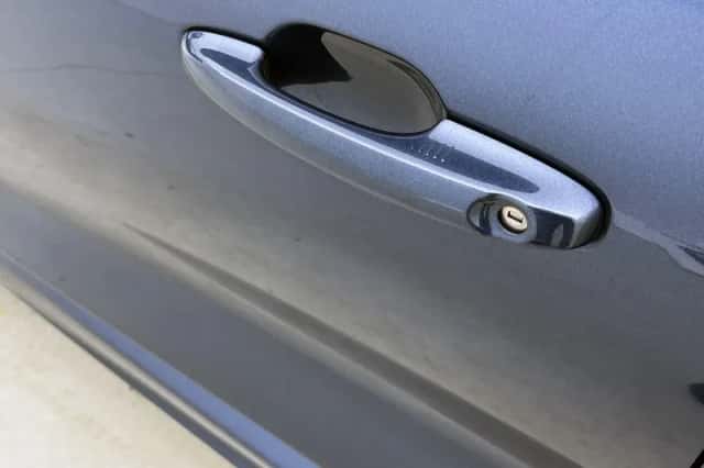 Ford Kuga (2021) thumbnail 23