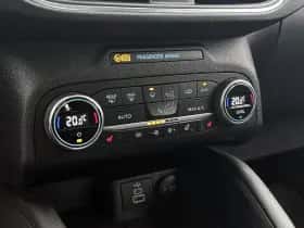 Ford Kuga thumbnail 21