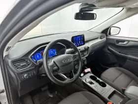 Ford Kuga thumbnail 23