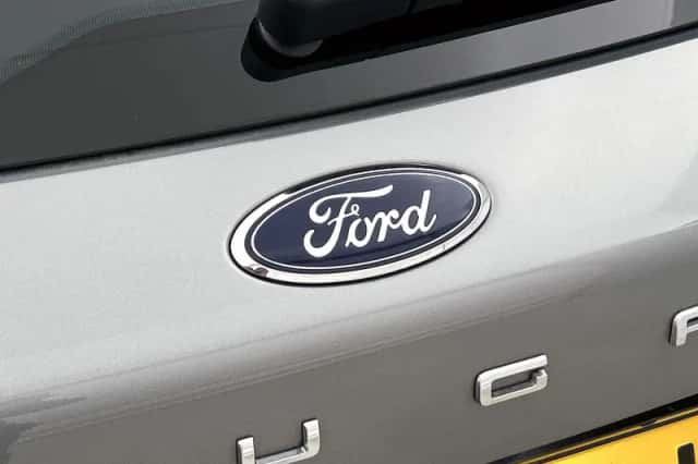 Ford Kuga (2022) thumbnail 25