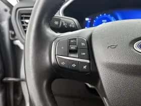 Ford Kuga thumbnail 7