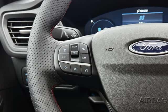 Ford Kuga (2026) thumbnail 6