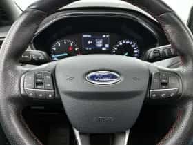 Ford Focus thumbnail 36