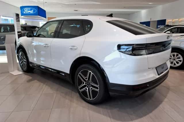 Ford Capri (2026) thumbnail 4