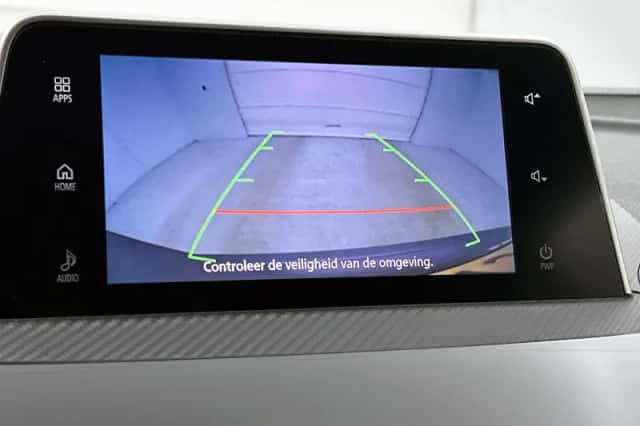 Mitsubishi Eclipse Cross (2018) thumbnail 12