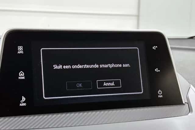 Mitsubishi Eclipse Cross (2018) thumbnail 14