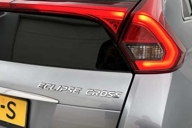 Mitsubishi Eclipse Cross (2018) thumbnail 21