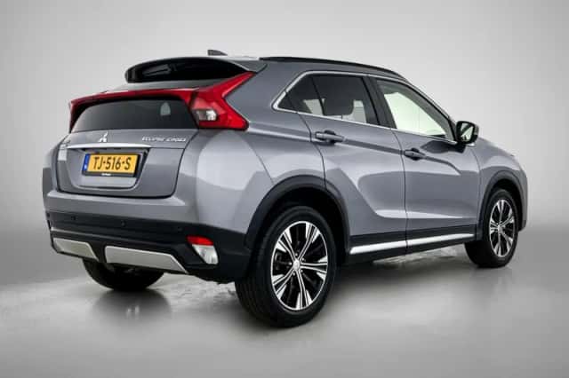 Mitsubishi Eclipse Cross (2018) thumbnail 4