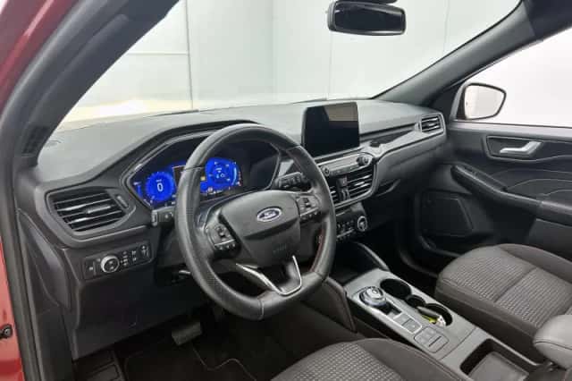 Ford Kuga (2021) thumbnail 11