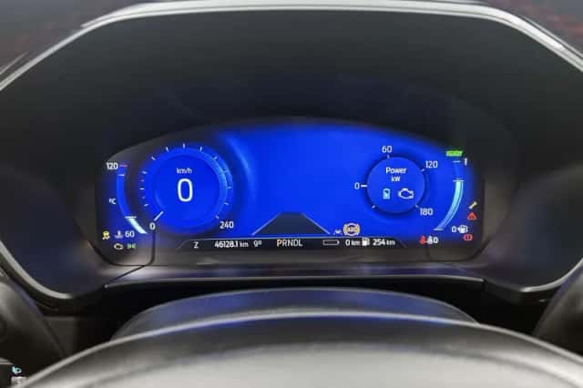 Ford Kuga (2021) thumbnail 12