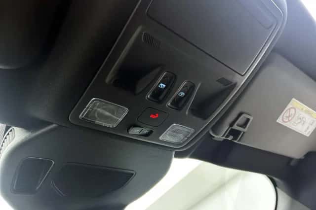 Ford Kuga (2021) thumbnail 13