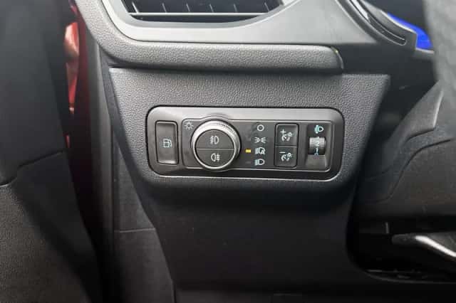 Ford Kuga (2021) thumbnail 22
