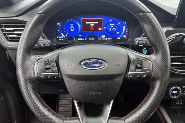 Ford Kuga (2021) thumbnail 30