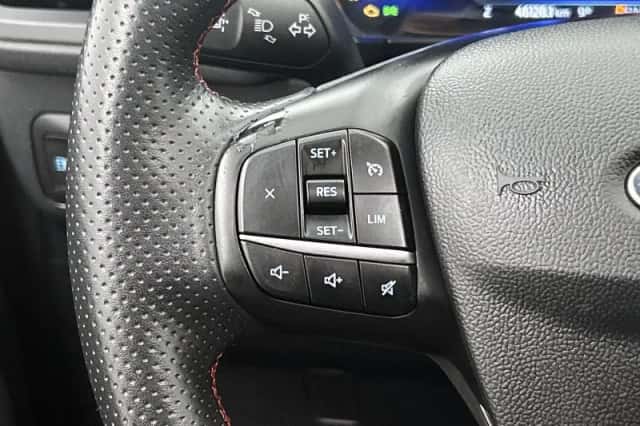 Ford Kuga (2021) thumbnail 6