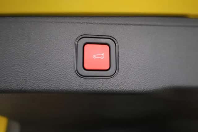 Jeep Avenger (2024) thumbnail 12