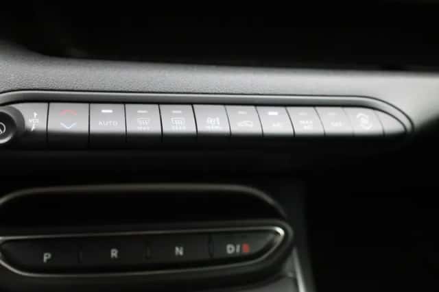 Jeep Avenger (2024) thumbnail 19