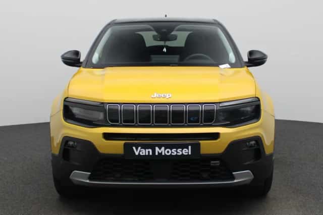 Jeep Avenger (2024) thumbnail 3
