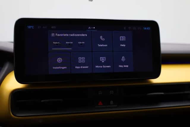 Jeep Avenger (2024) thumbnail 25