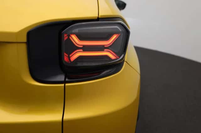 Jeep Avenger (2024) thumbnail 37