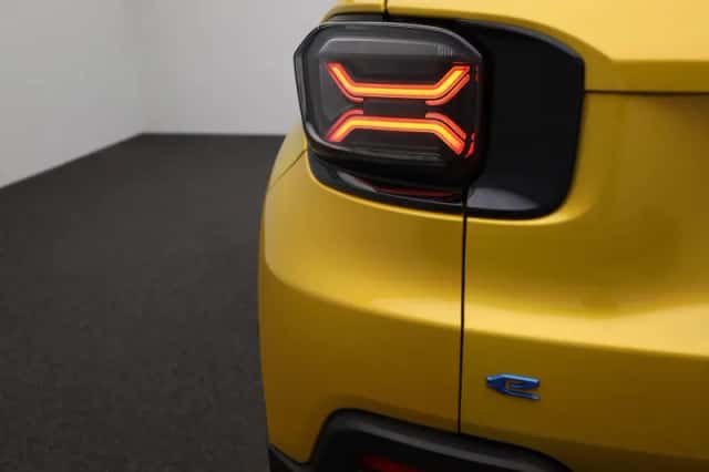 Jeep Avenger (2024) thumbnail 38