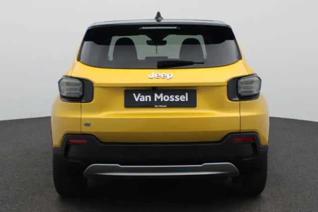 Jeep Avenger (2024) thumbnail 5