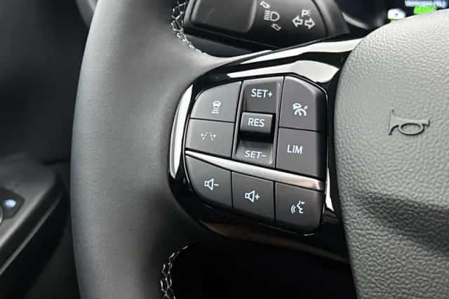 Ford Kuga (2026) thumbnail 6