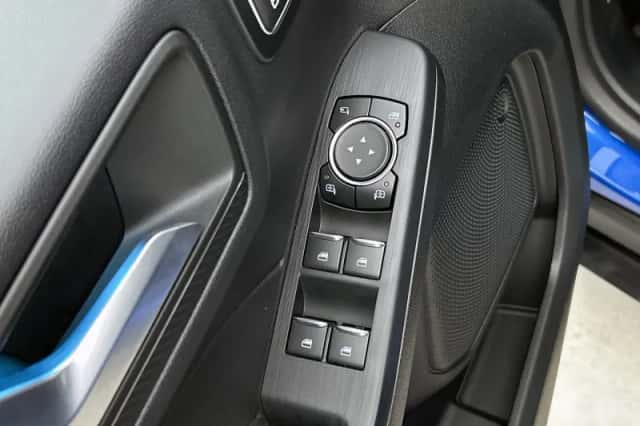 Ford Kuga (2024) thumbnail 28