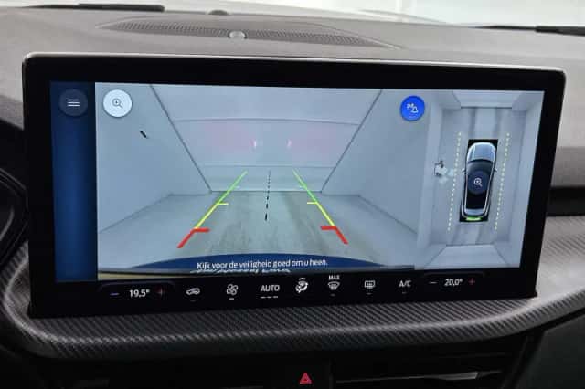 Ford Kuga (2024) thumbnail 10
