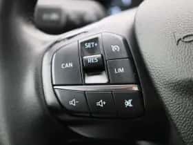 Ford Focus thumbnail 18
