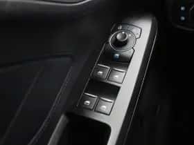 Ford Focus thumbnail 27