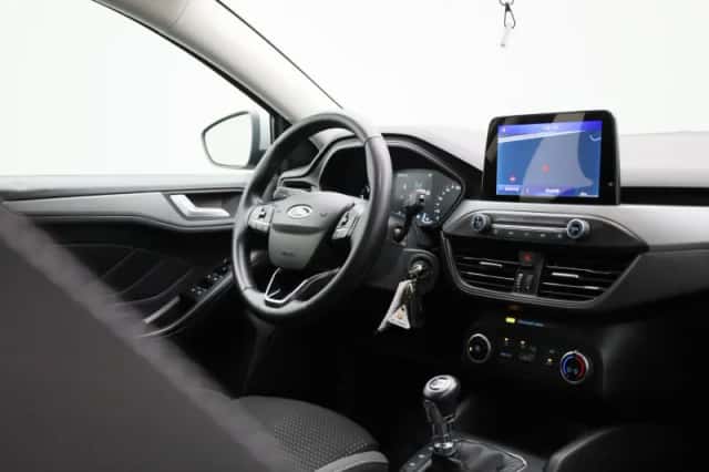Ford Focus (2023) thumbnail 31