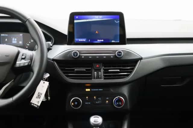 Ford Focus (2023) thumbnail 9