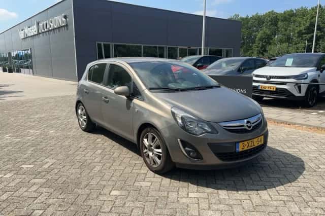 Opel Corsa (2014) thumbnail 6