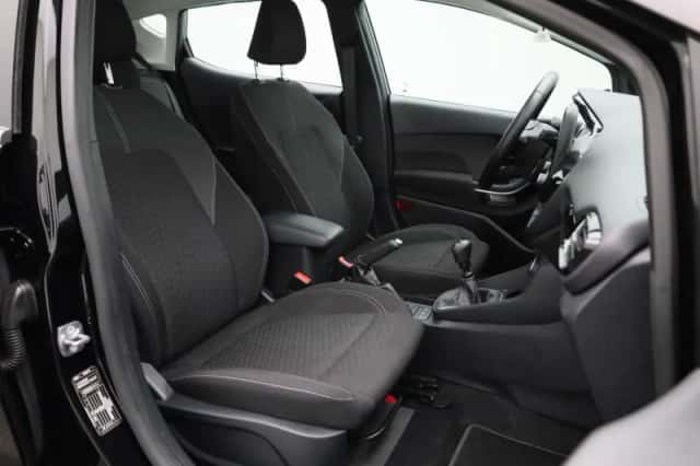 Ford Fiesta (2023) thumbnail 28