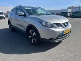 Nissan Qashqai thumbnail 3