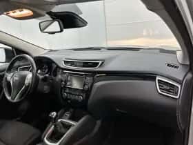 Nissan Qashqai (2016) thumbnail 21