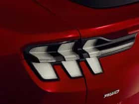 Ford Mustang Mach-E thumbnail 6