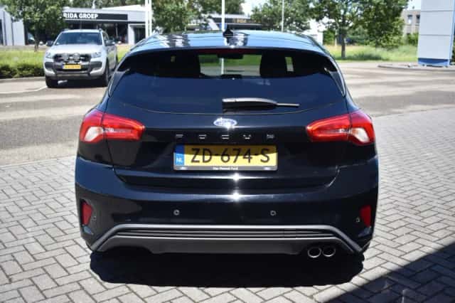 Ford Focus (2019) thumbnail 6