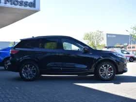 Ford Kuga thumbnail 4