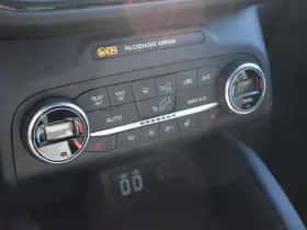 Ford Kuga thumbnail 41