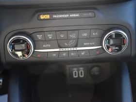 Ford Kuga thumbnail 42
