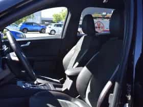 Ford Kuga thumbnail 47