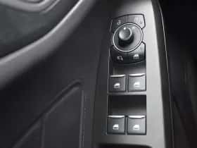 Ford Focus thumbnail 18